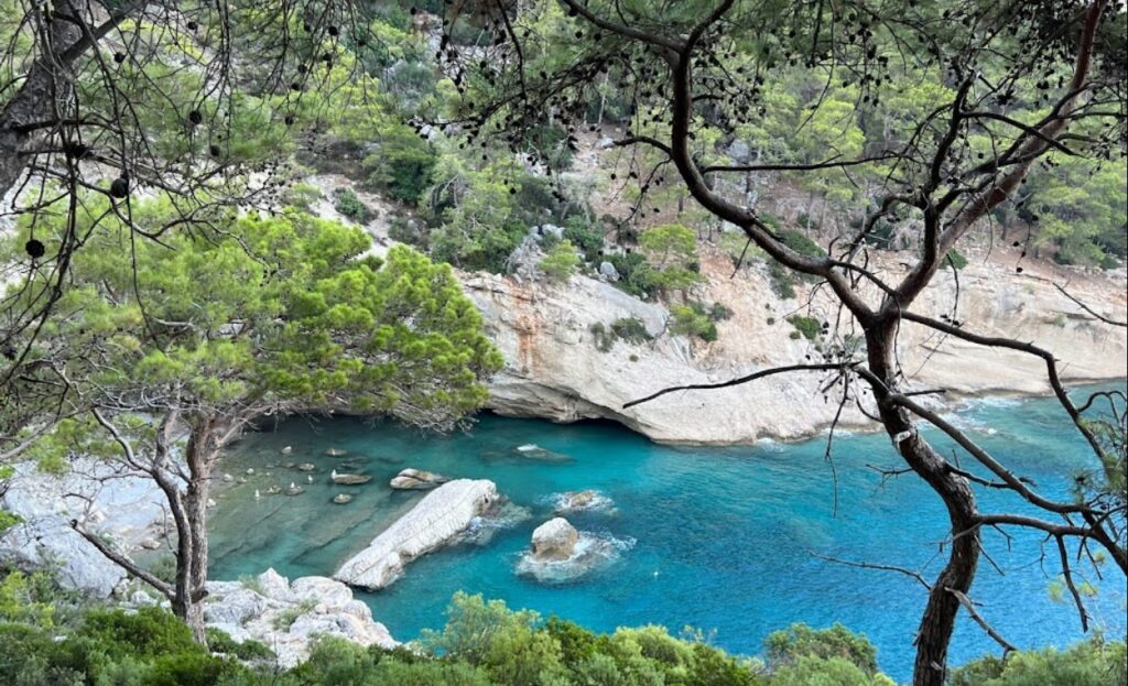 Coves in Antalya - Büyük Taş Koyu (Kemer)