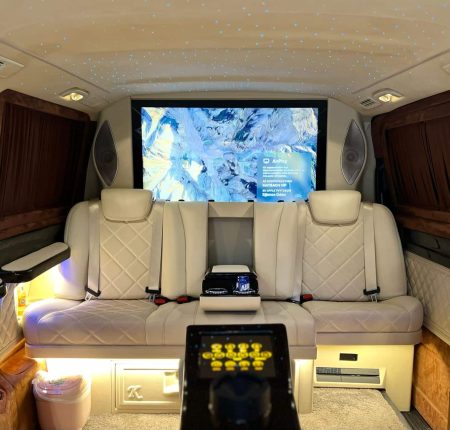 Antalya luxury transfer vehicle maybach